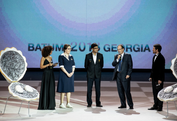 Команда звёзд и работяг